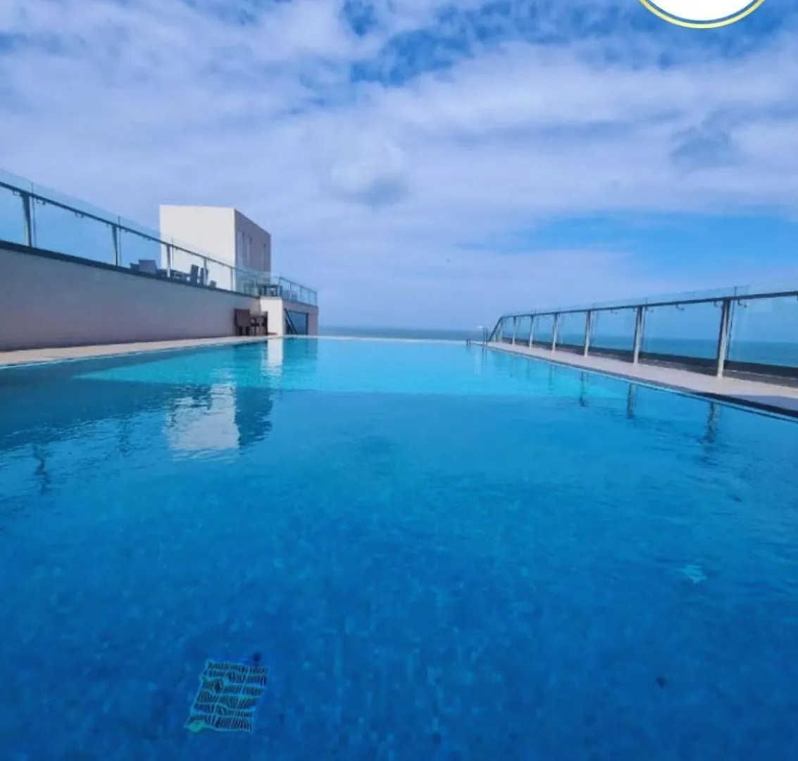 Negombo Ocean View Luxury Studio By Serendib Vacation 公寓