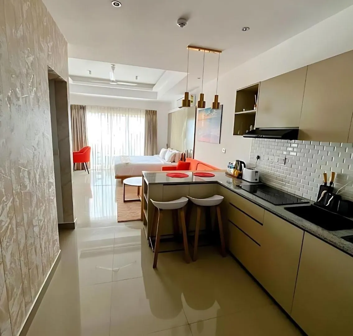 Negombo Ocean View Luxury Studio By Serendib Vacation