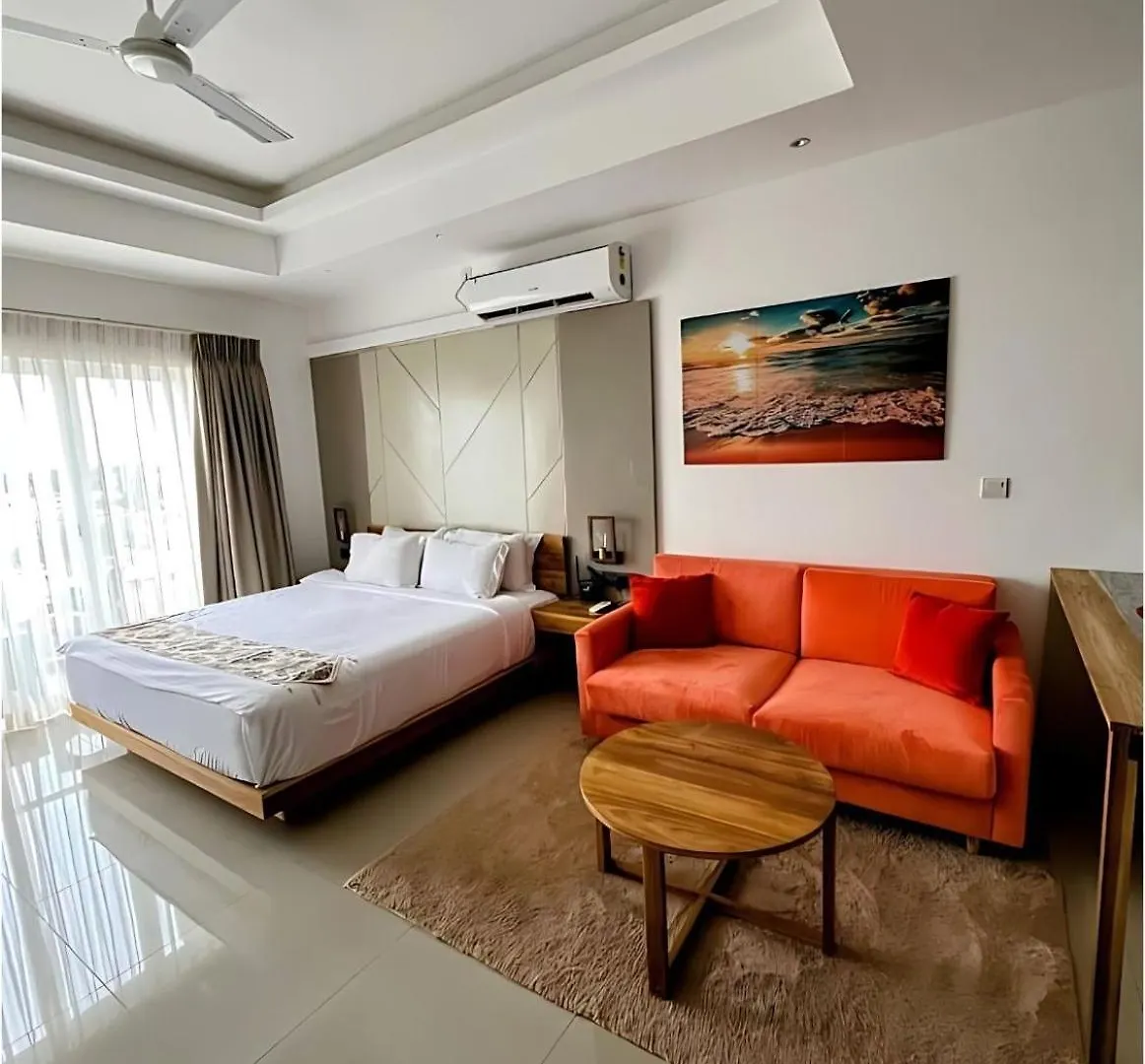 Negombo Ocean View Luxury Studio By Serendib Vacation